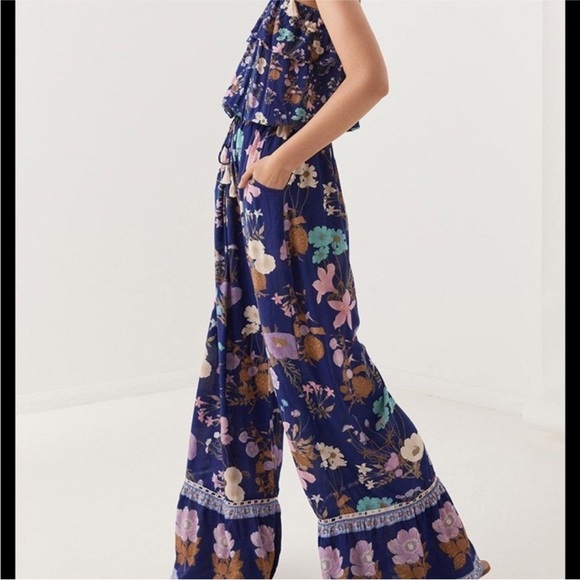 Spell and the Gypsy collective wild Bloom jumpsuit large blue excellent - Picture 7 of 10